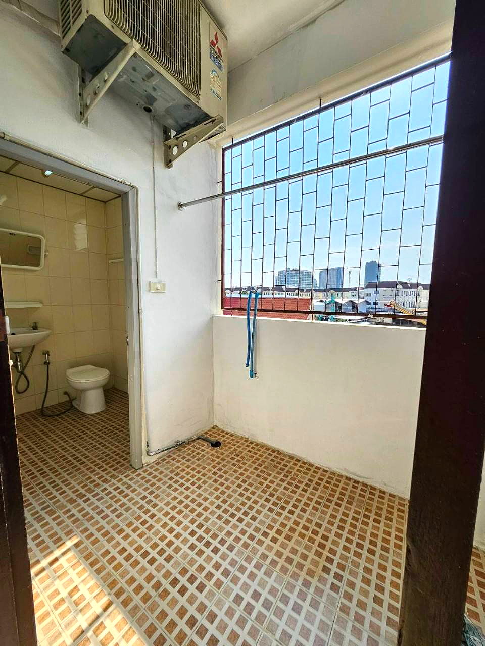 Pictures of Phattarasa house 43/50