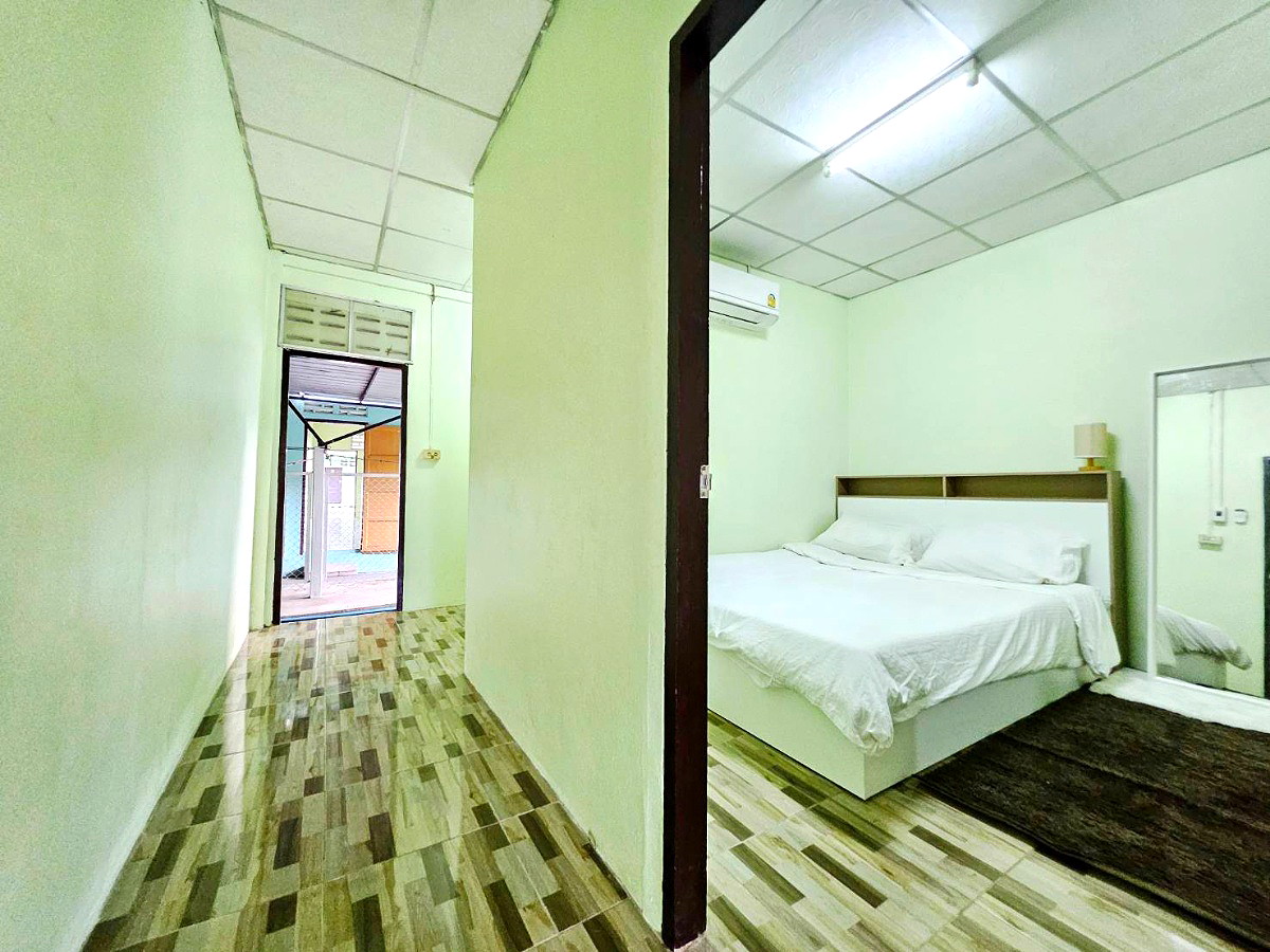 Pictures of ฺBandon torroror 10/24