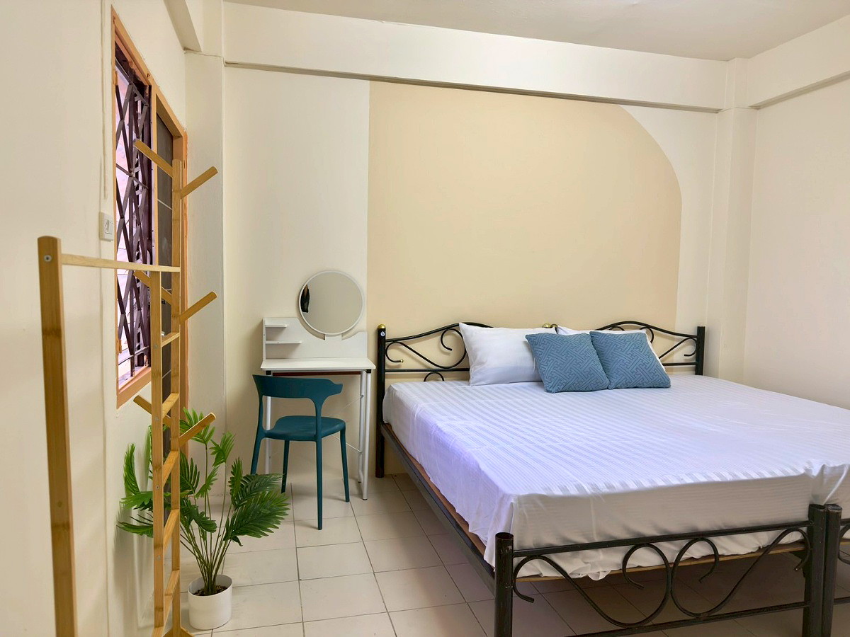 Pictures of  Baan B Service Apartment  8/22