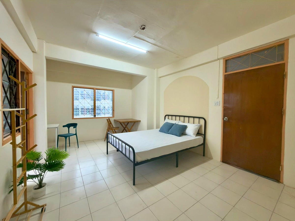 Pictures of  Baan B Service Apartment  6/22