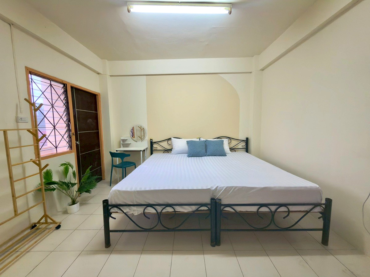 Pictures of  Baan B Service Apartment  4/22