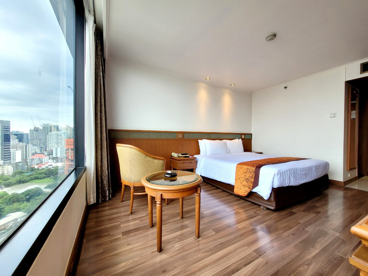 Awtan Sukhumvit — photo 1