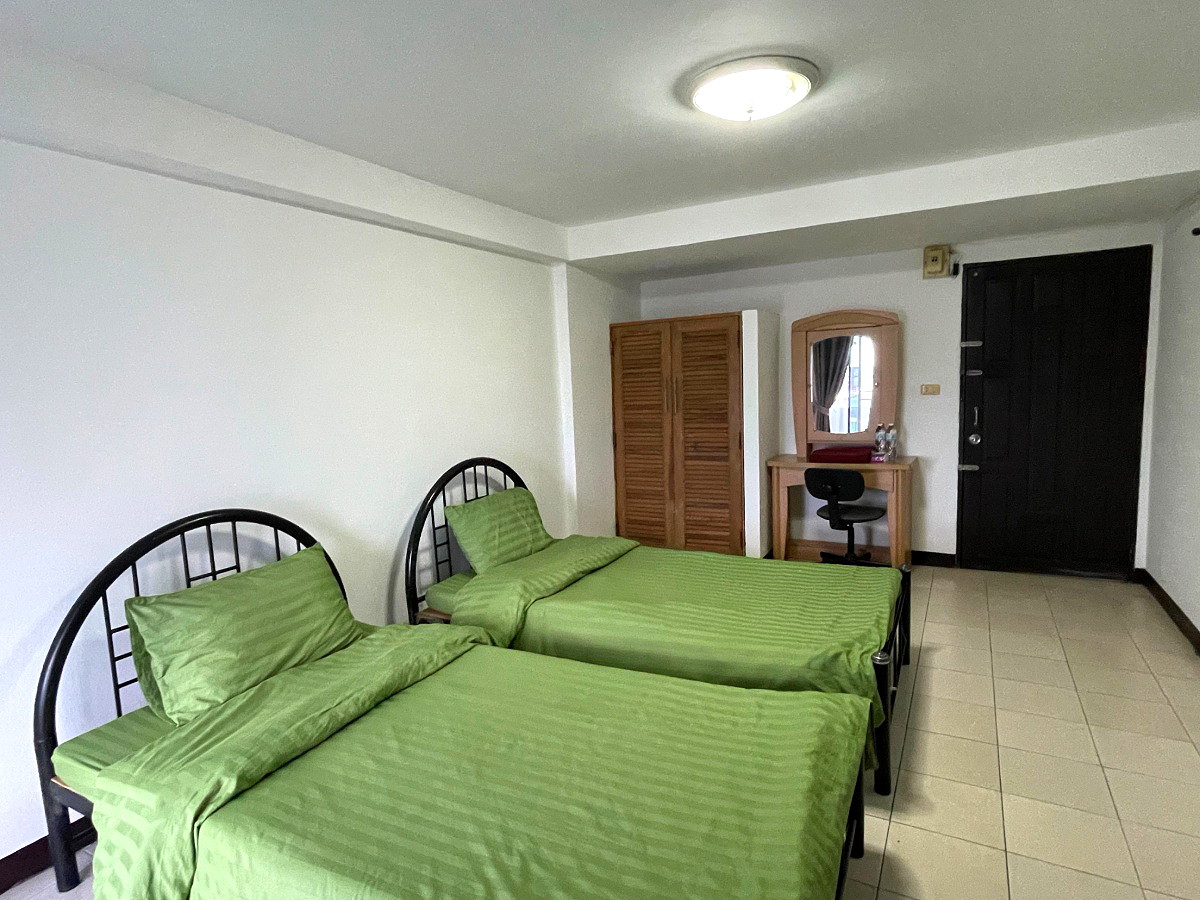 Pictures of Taveechoke place 11/21