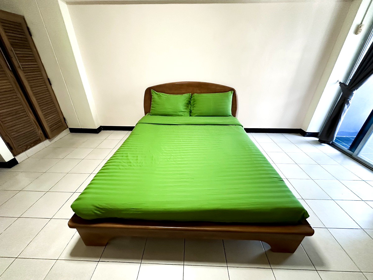 Pictures of Taveechoke place 9/21