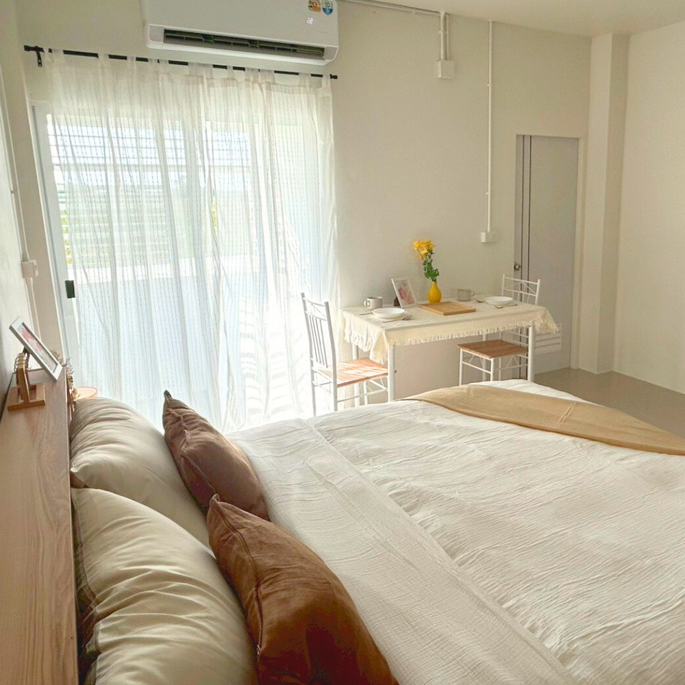 Condo — photo 4