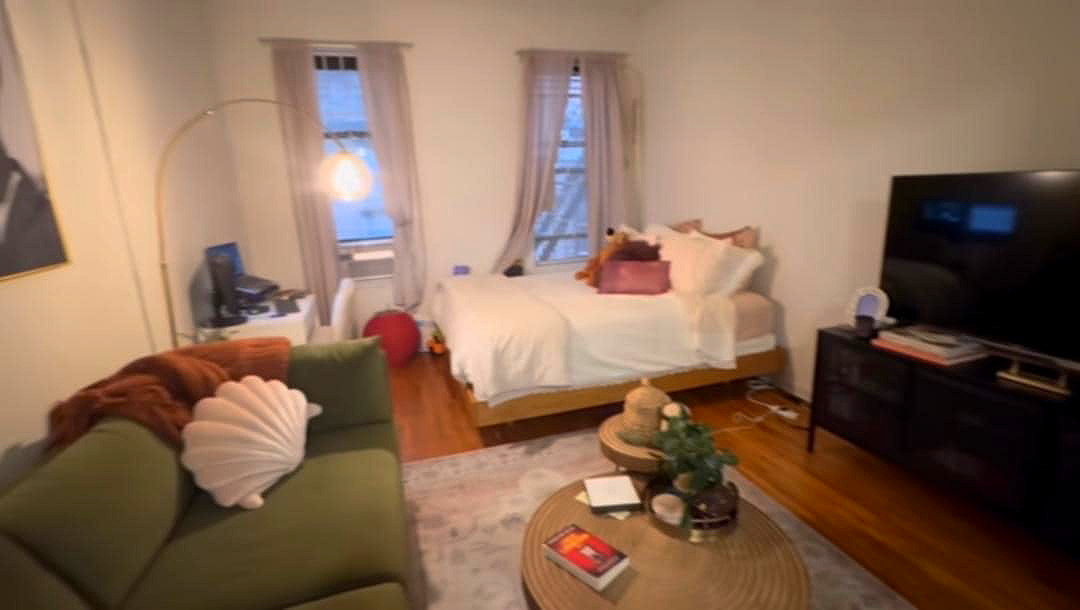 Pictures of Aroma Wongamat 4/9