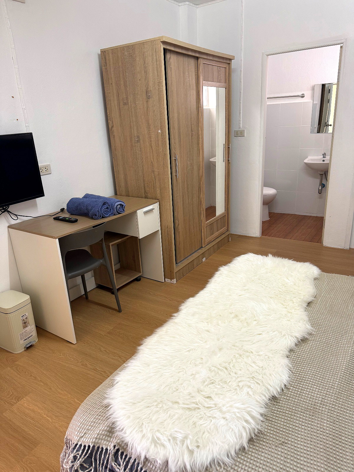 Pictures of PPPlace Mahidol  4/6