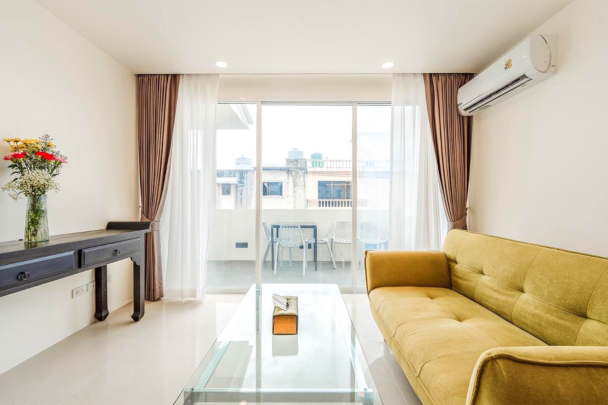 Pictures of Savanna Apartment Patong 13/18