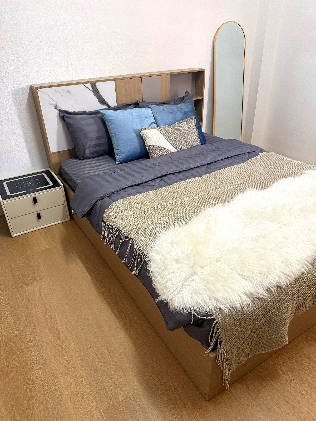 Pictures of PPPlace Mahidol  2/6