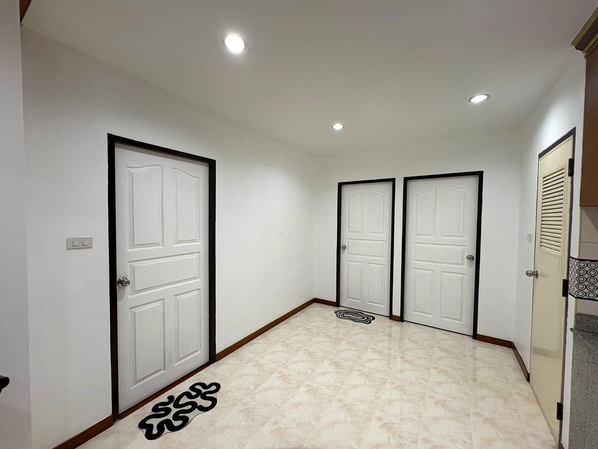 Pictures of Baan Waree 4/7