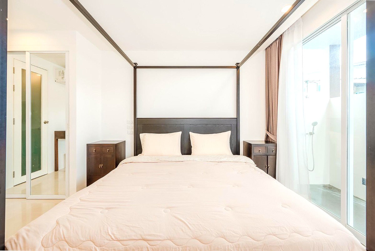 Pictures of Savanna Apartment Patong 11/18