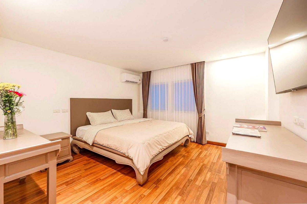 Pictures of Savanna Apartment Patong 4/18