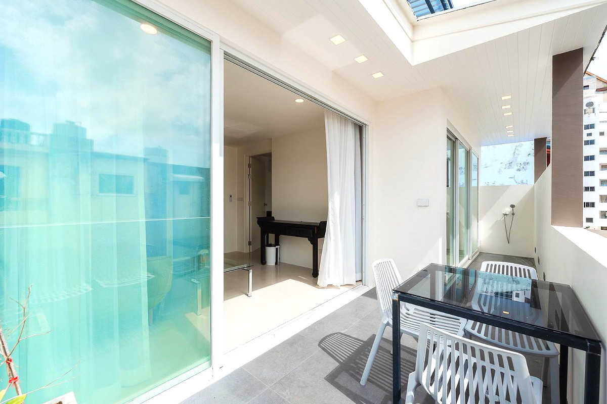 Pictures of Savanna Apartment Patong 17/18