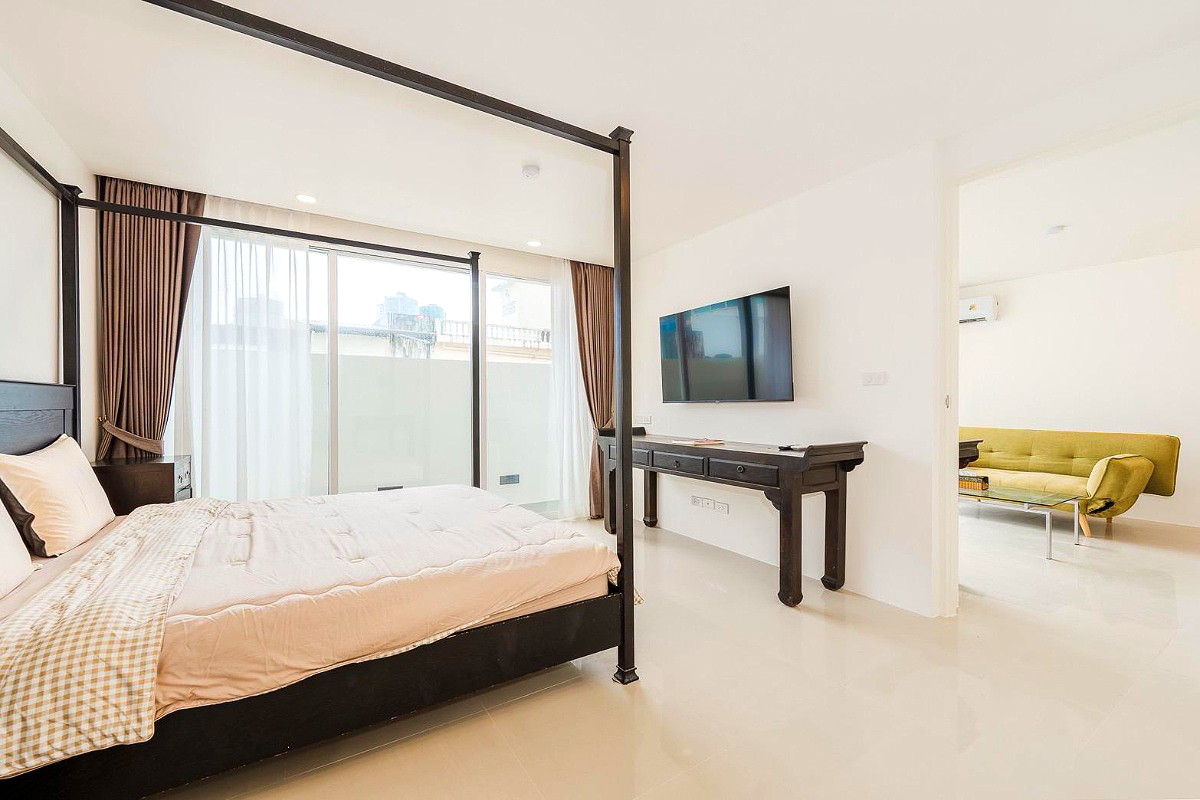 Pictures of Savanna Apartment Patong 9/18