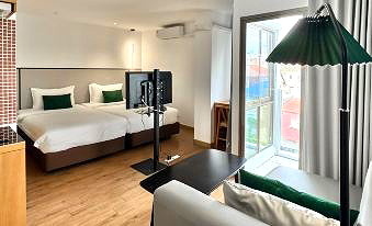 Pictures of Pentafield City Residence 14/14