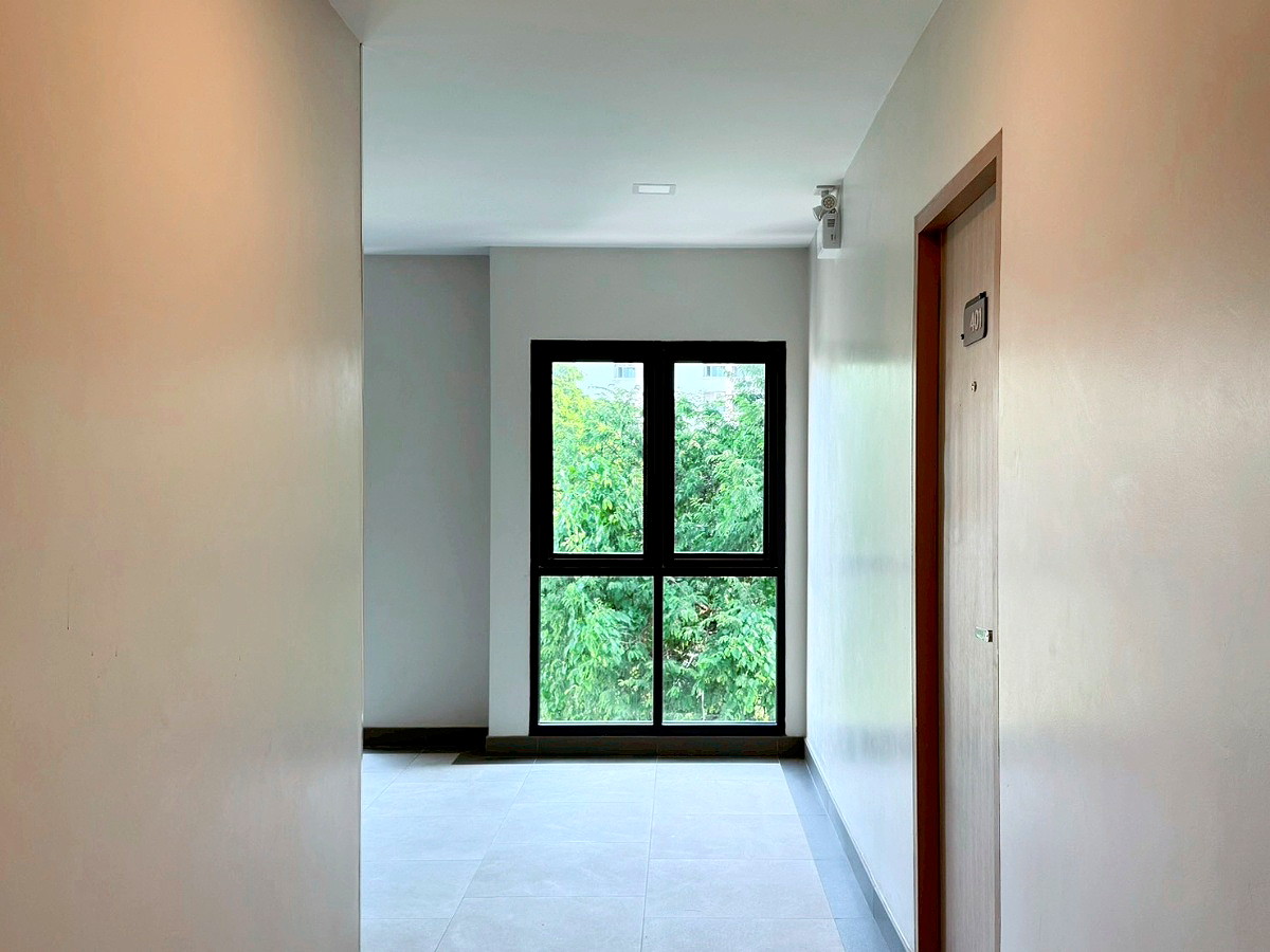 Pictures of Quarto Sukhumvit 81  (On Nut BTS Station) 23/25