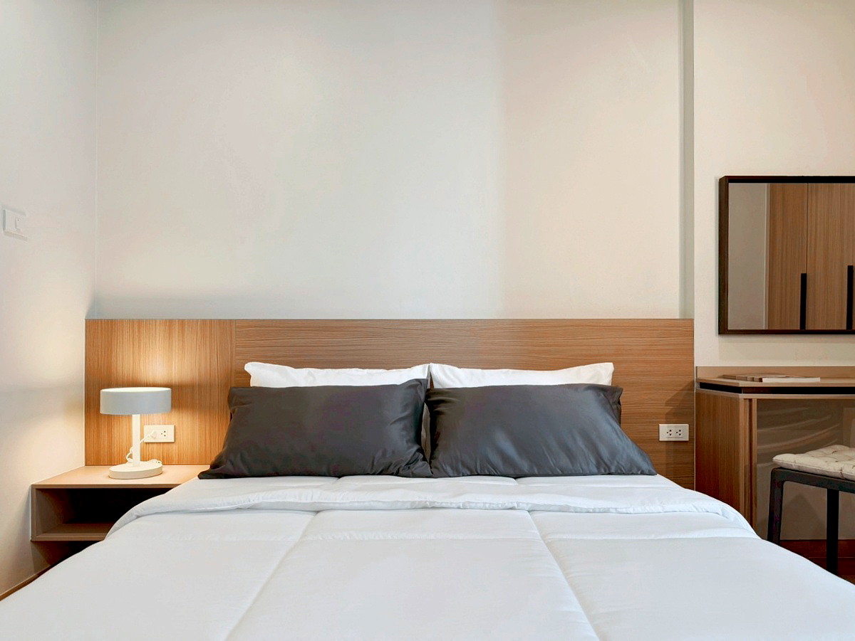 Pictures of Quarto Sukhumvit 81  (On Nut BTS Station) 17/25