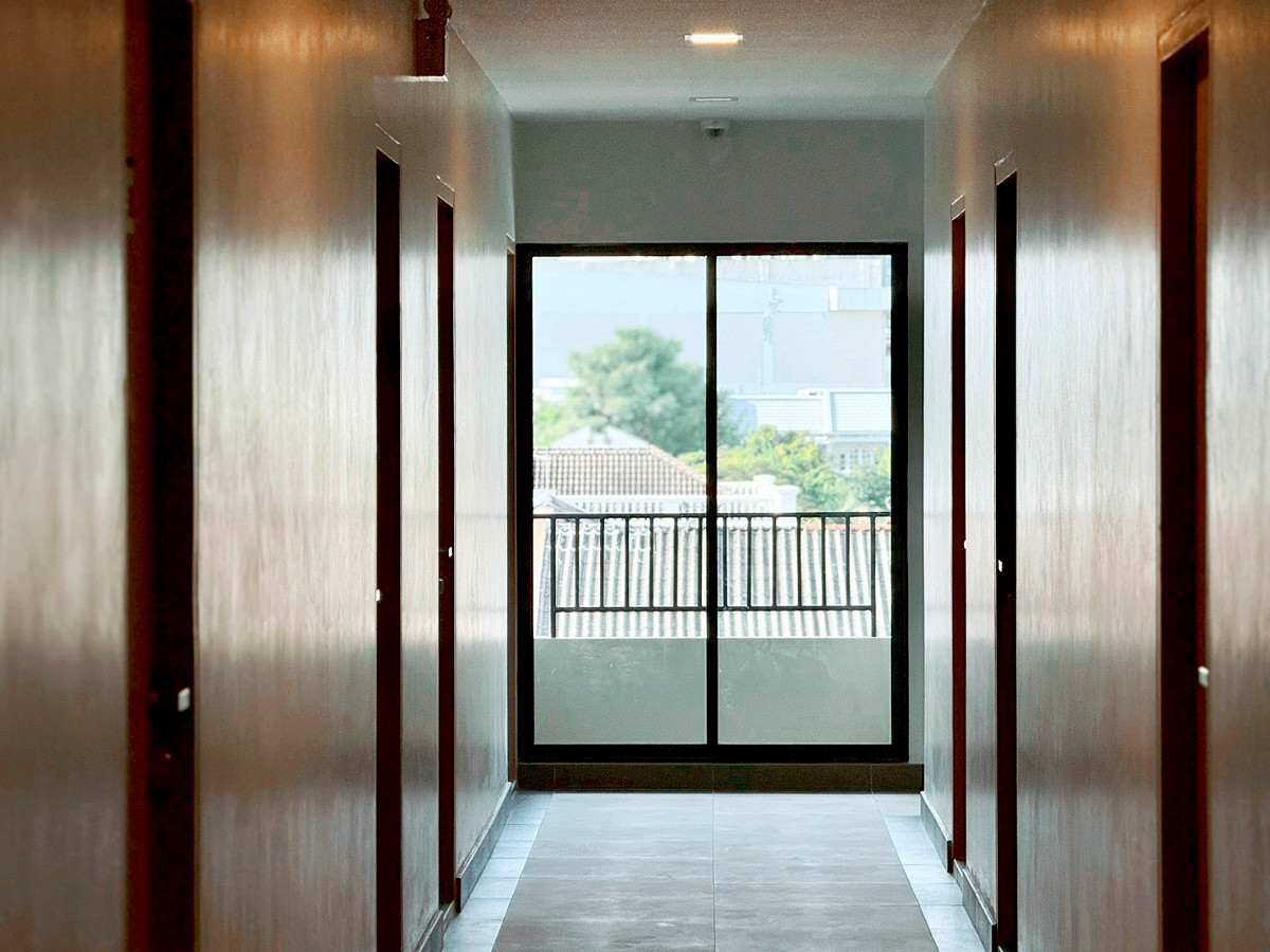 Pictures of Quarto Sukhumvit 81  (On Nut BTS Station) 24/25