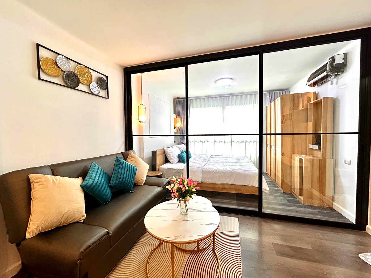 Pictures of Vibe Old Town 452 2/22