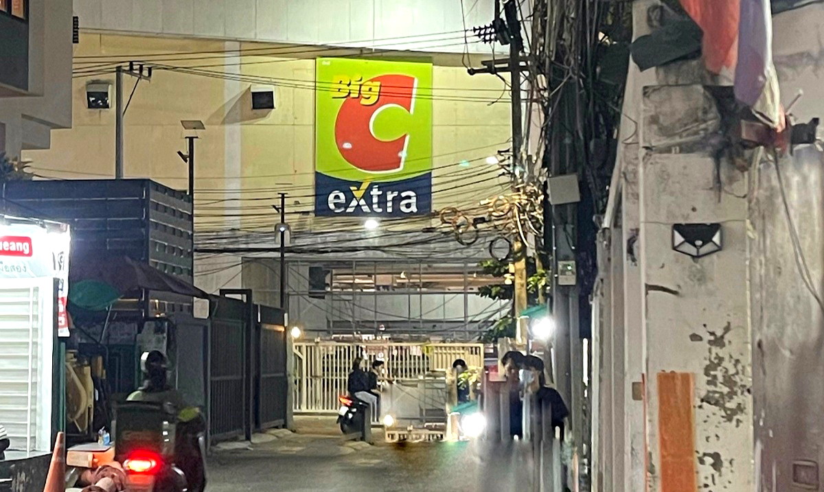 Pictures of NO VACANCY. Please DO NOT contact us. Dont waste your time.  Thank you! 18/18