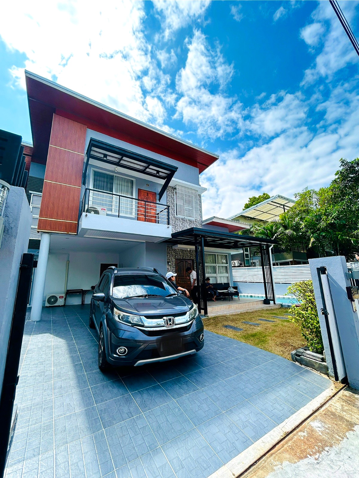 Pictures of Vibe Phuket Relax in Town Share House 22/23