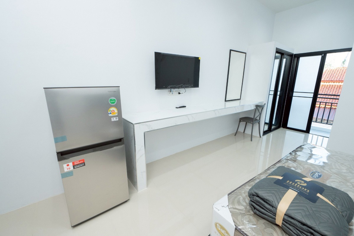 Condo — photo 5