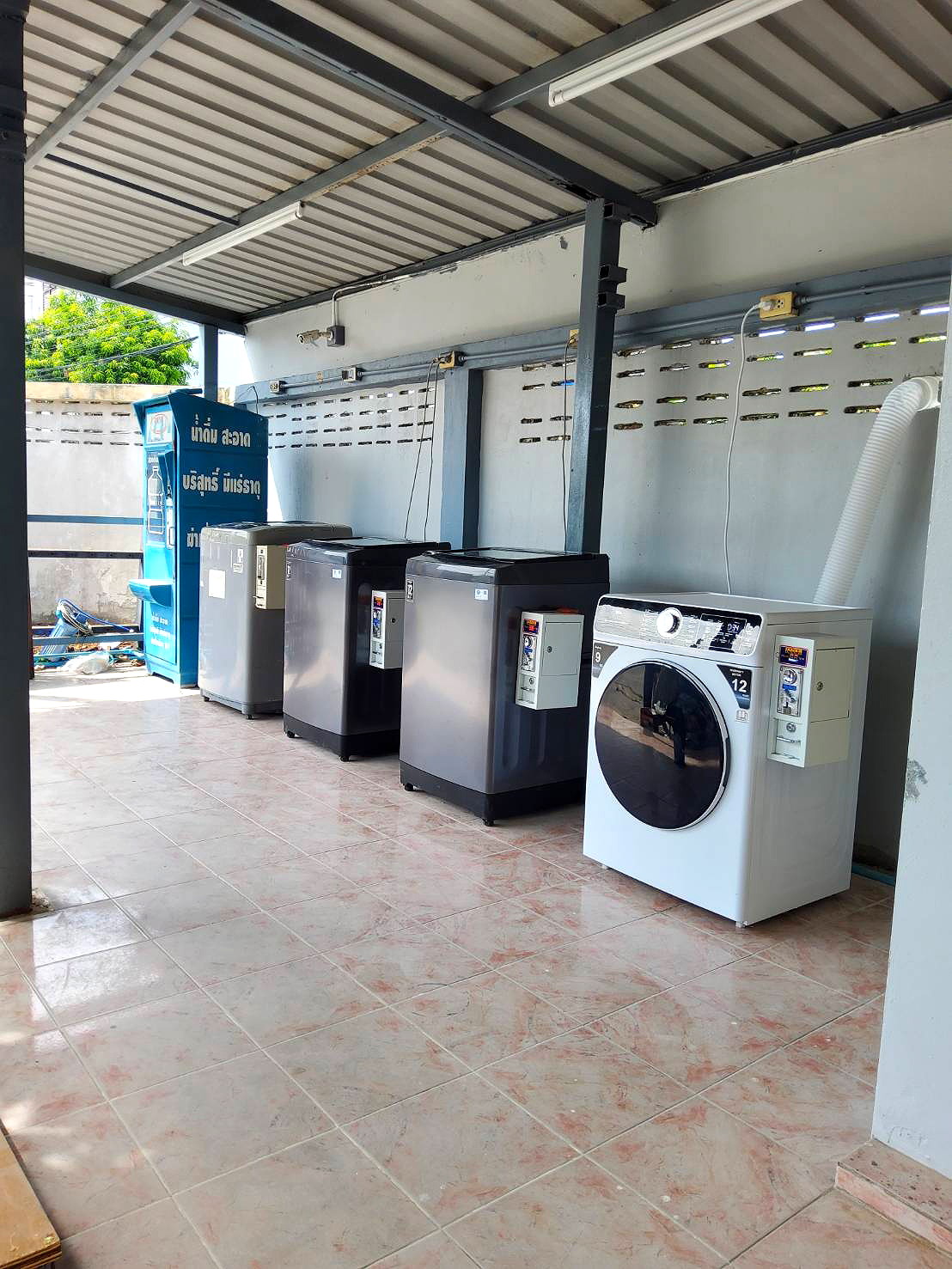 รูปภาพ วีโฮม อพาร์ตเมนท์ /ซอยแบริ่ง 52 (ใกล้ BTS แบริ่ง  - ใกล้ Bitec เทสโก้ โลตัส เอ็กซ์เพรส CJ Express)  | อพาร์ทเม้นท์ หอพัก ที่พัก ห้องพัก - รูปที่ 47/48