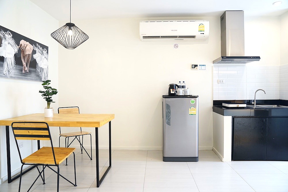 Pictures of 130 Hotel & Residence Bangkok 14/15