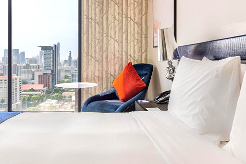 Pictures of Holiday Inn Express Bangkok Siam 7/17