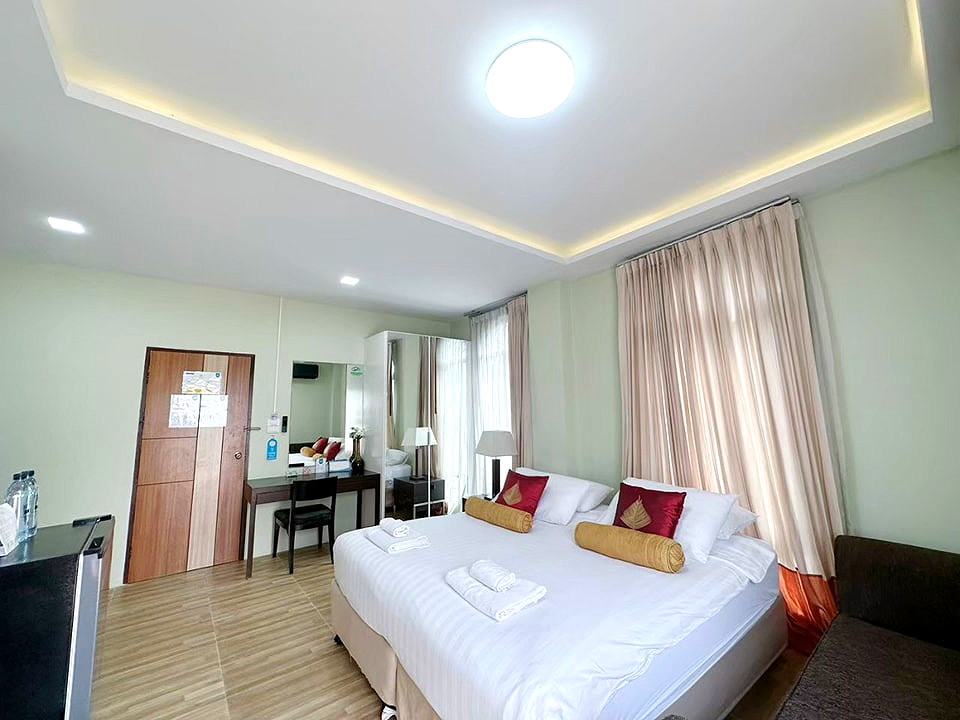 Pictures of Daddy Dream Hotel and Residence 13/25