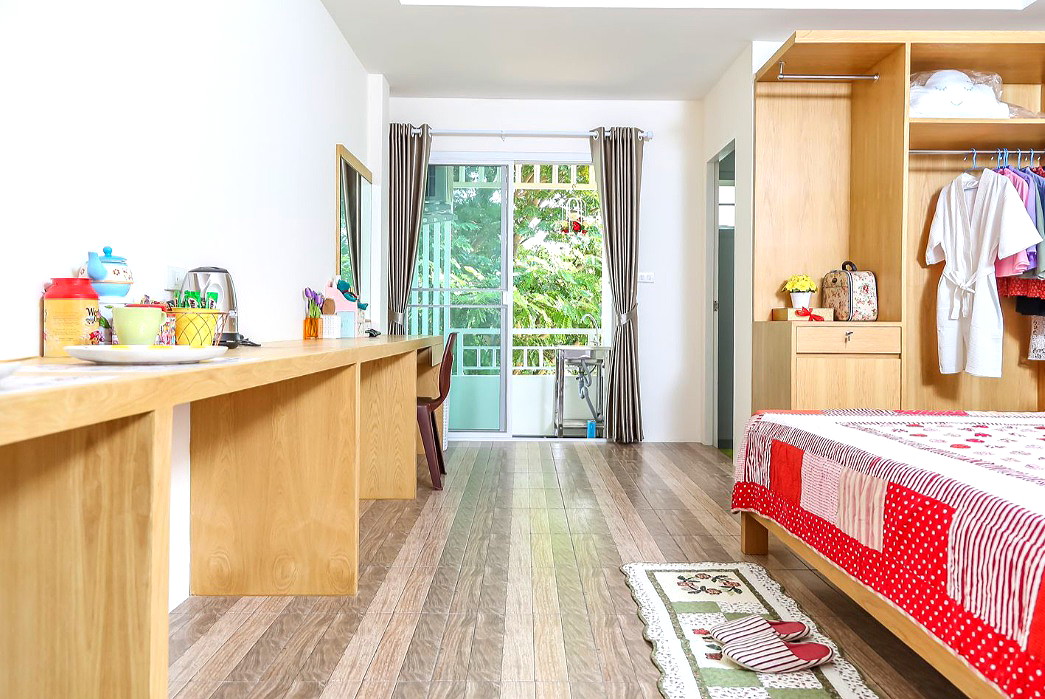 Pictures of Nionhouse 2/14