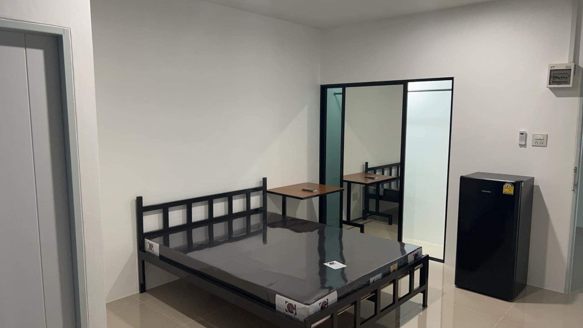 Condo — photo 2