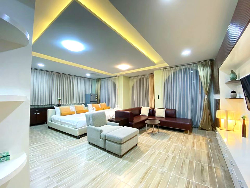 Pictures of Daddy Dream Hotel and Residence 3/25