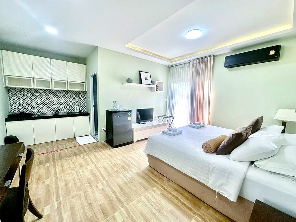 Pictures of Daddy Dream Hotel and Residence 14/25