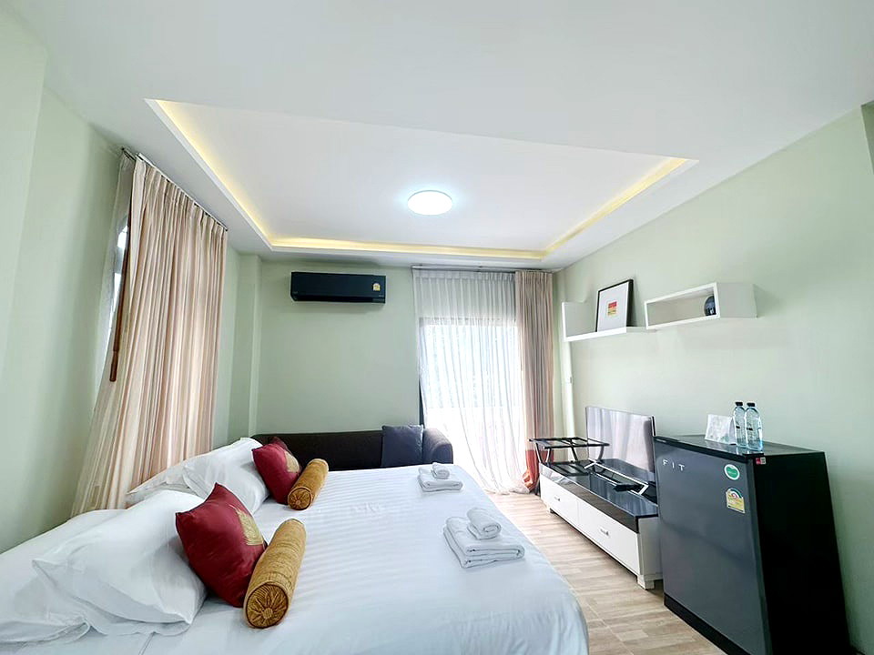 Pictures of Daddy Dream Hotel and Residence 11/25