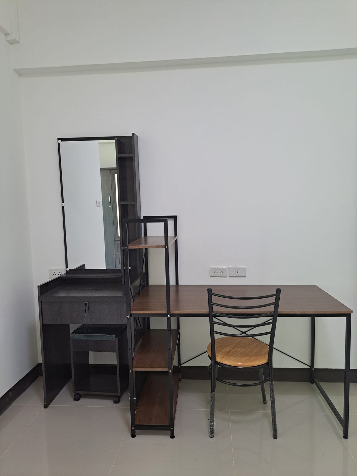 Condo — photo 2