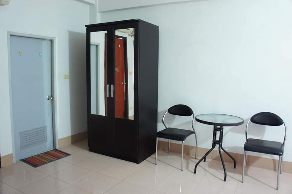 Condo — photo 3