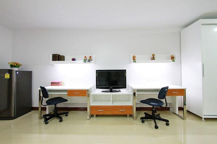 Condo — photo 3