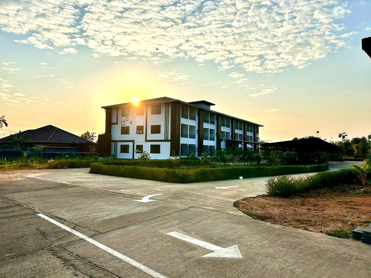 Pictures of Khao Yai Modern Place  3/6