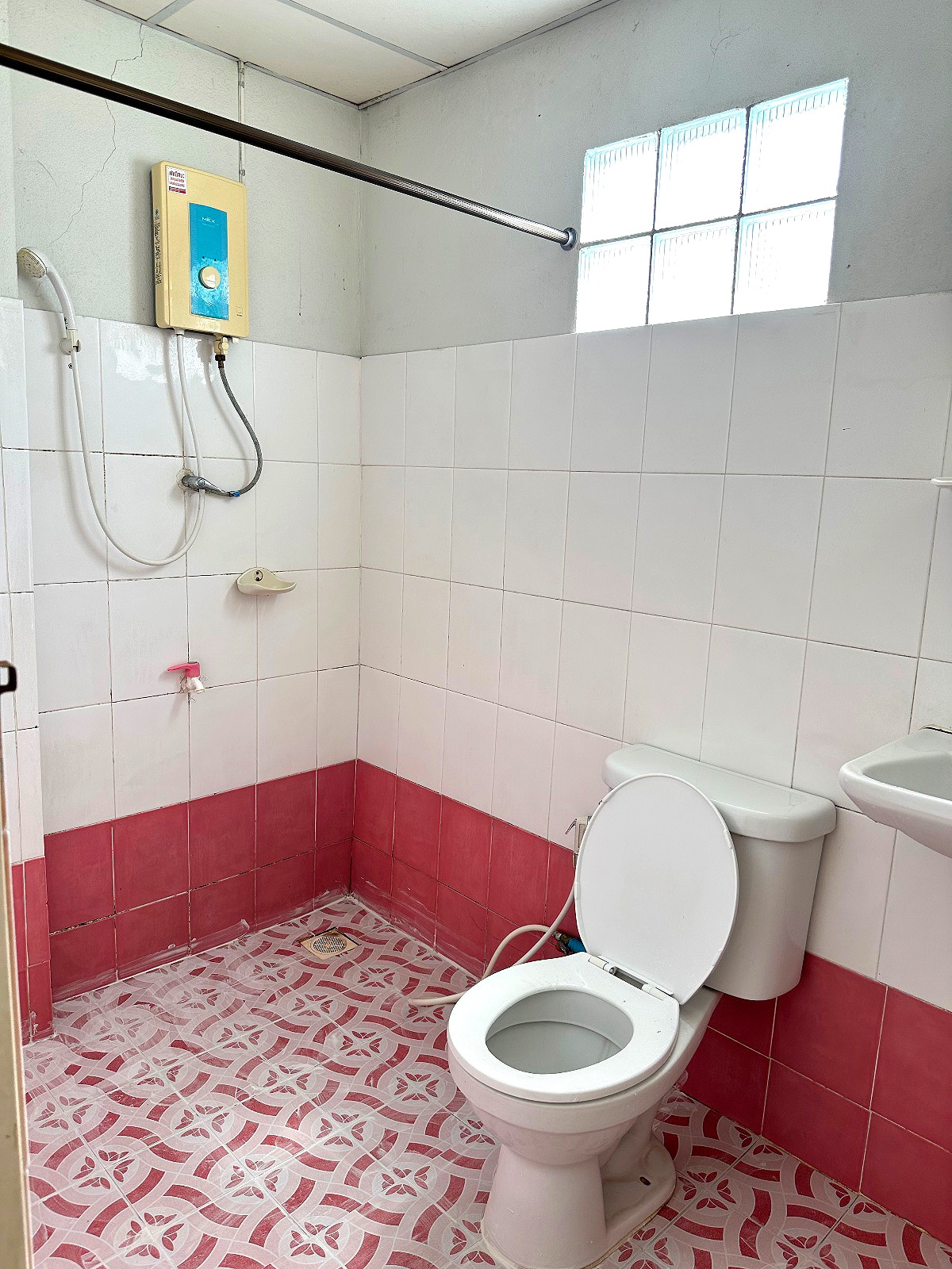 Pictures of SK APARTMENT Soi Chomjan  5/10