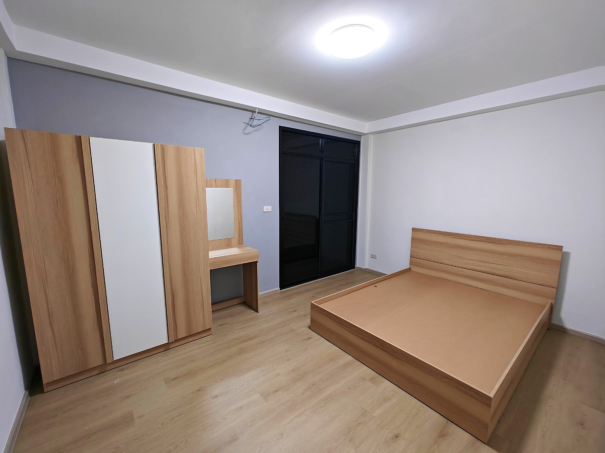 Pictures of ฺฺฺBan Thanakij 8/15