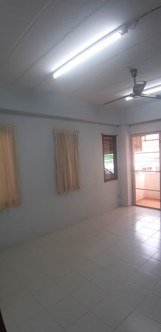 รูปภาพ ระพี อพาร์ทเมนท์ | อพาร์ทเม้นท์ หอพัก ที่พัก ห้องพัก - รูปที่ 25/37