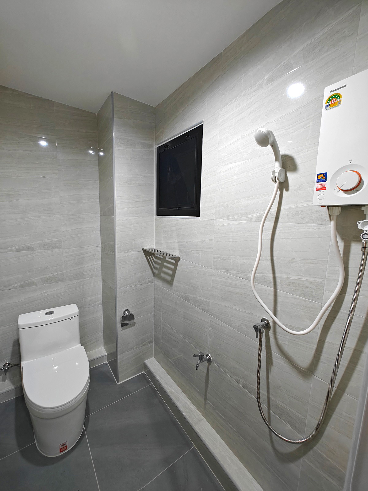 Pictures of ฺฺฺBan Thanakij 13/15