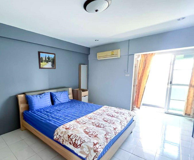 Pictures of P.S. PLACE 2/7