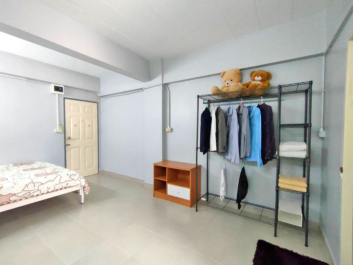 Pictures of ONIN5  4/10