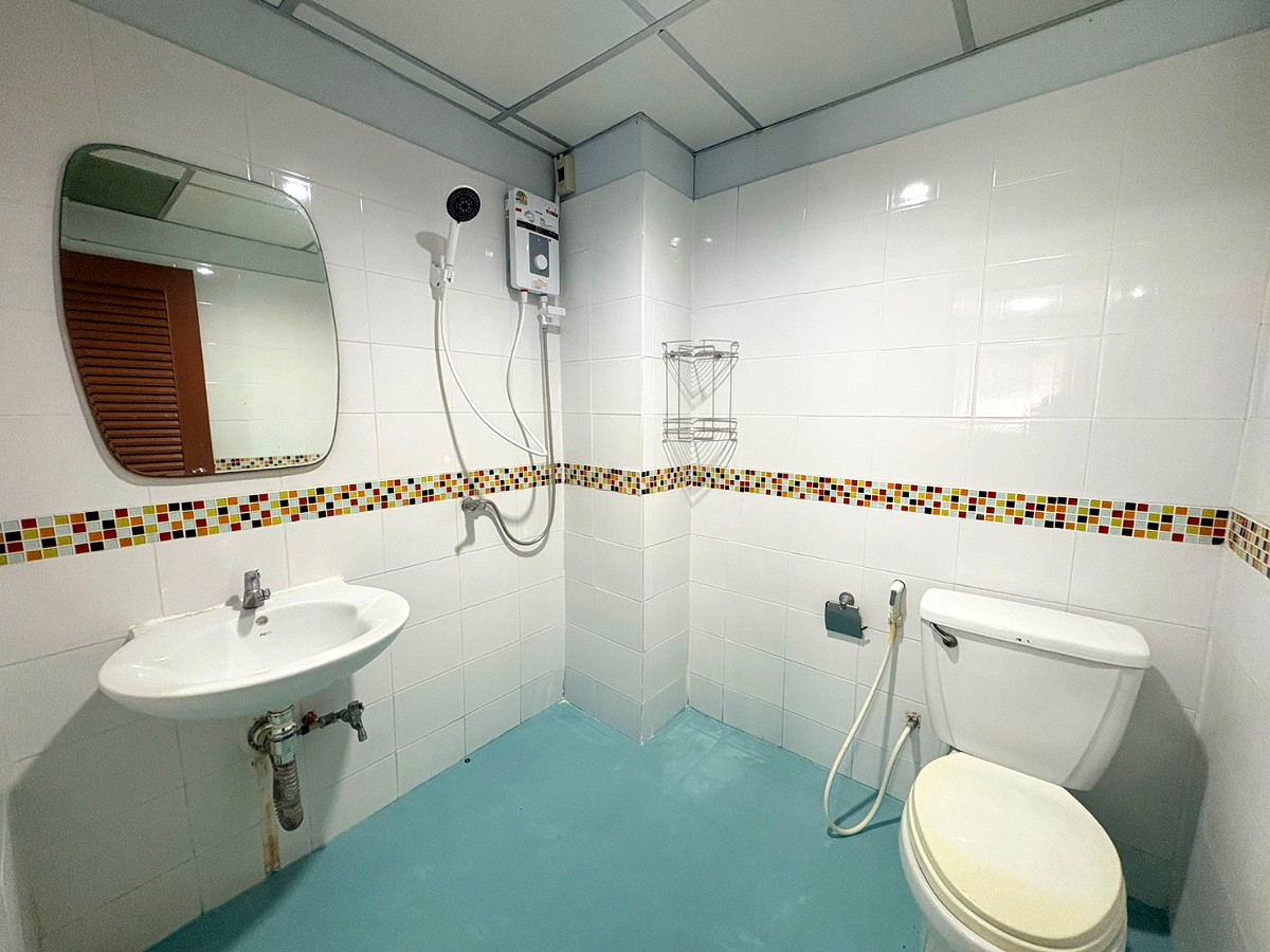 Pictures of ็HUB42 Seacon Srinakarin - Rest Easy Live Close - Fully furnished only 4,490 monthly 12/12