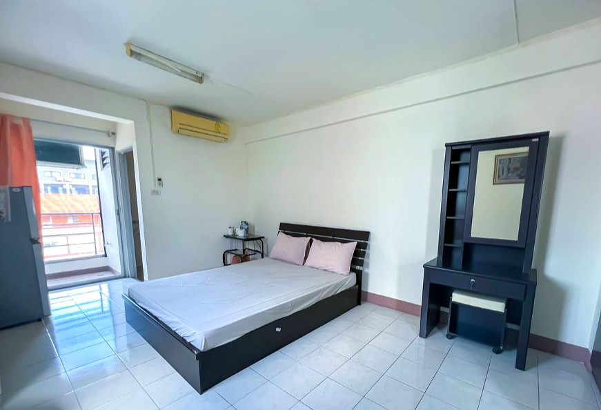 Pictures of P.S. PLACE 1/7