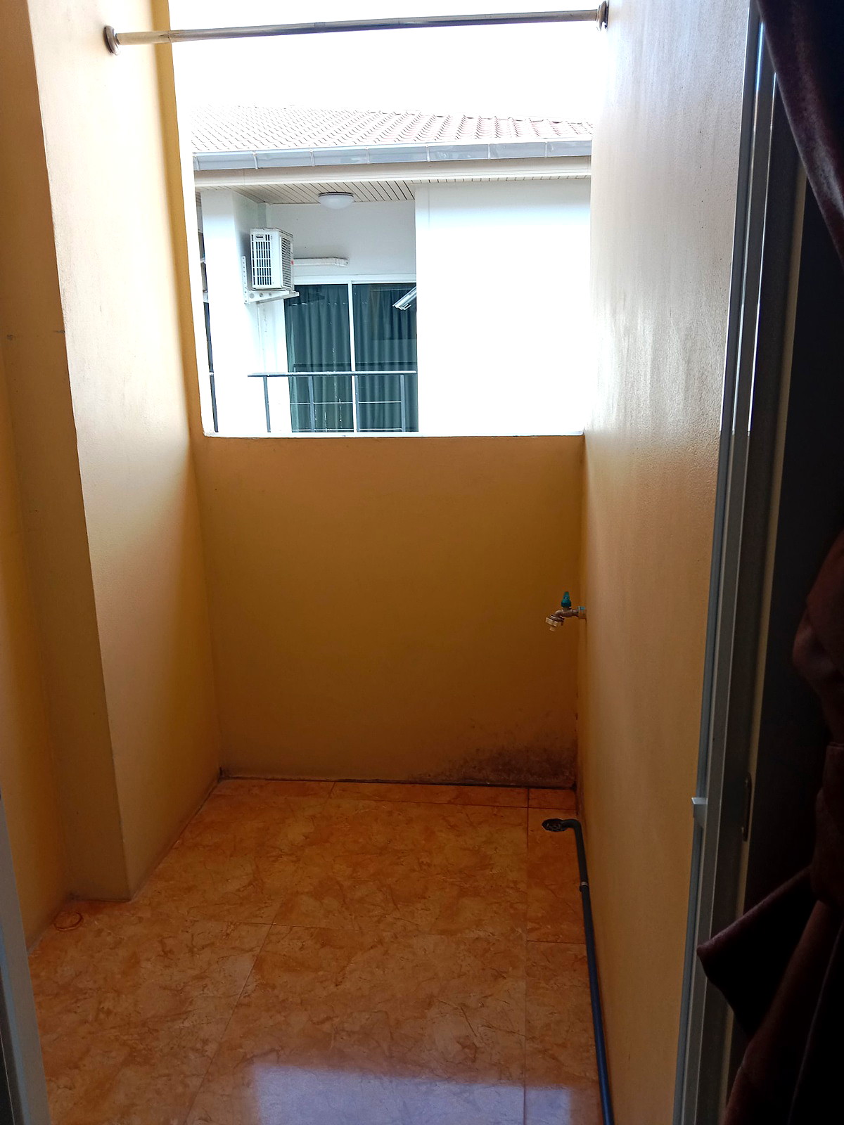 Pictures of Pornpinan Mansion 4/5