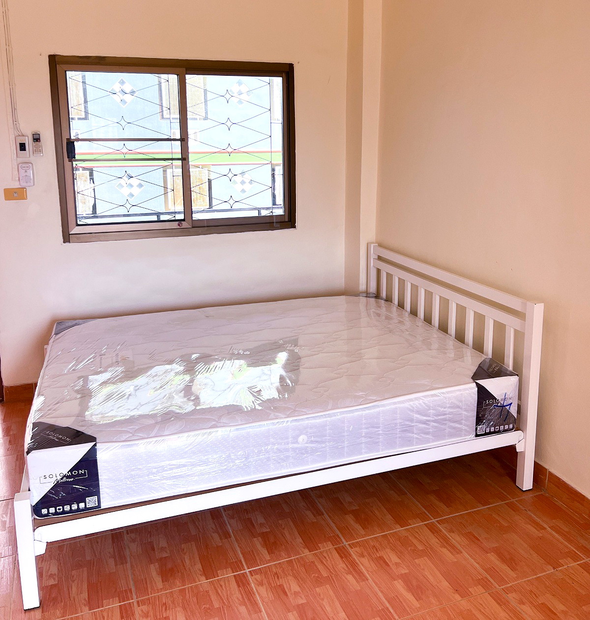 Pictures of Erawan Place  4/12