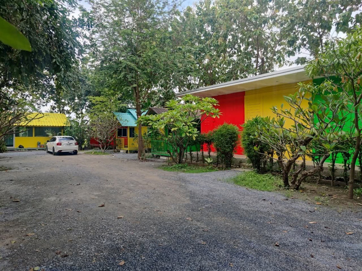 Condo · Bang Bua Thong